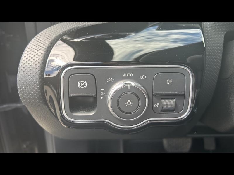 Image MERCEDES-BENZ Classe A 180 136ch Business Line 7G-DCT