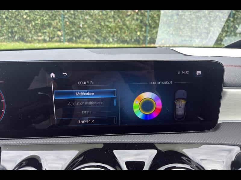 Image MERCEDES-BENZ CLA Shooting Brake 200 d 150ch AMG Line 8G-DCT