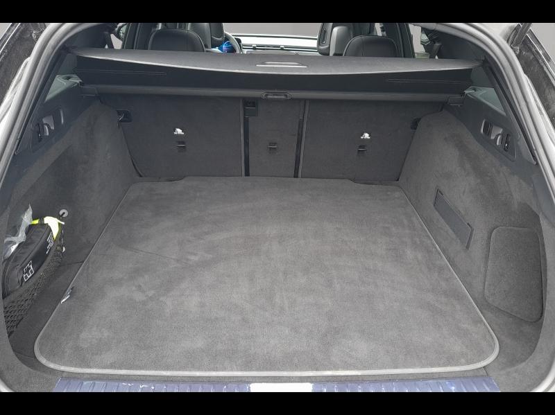 Image MERCEDES-BENZ Classe E Break 220 d 197+23ch AMG Line 9G-Tronic