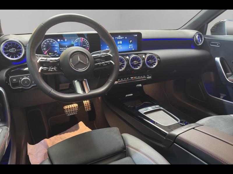 Image MERCEDES-BENZ Classe A 250 e Hybrid EQ 163+109ch AMG Line 8G-DCT