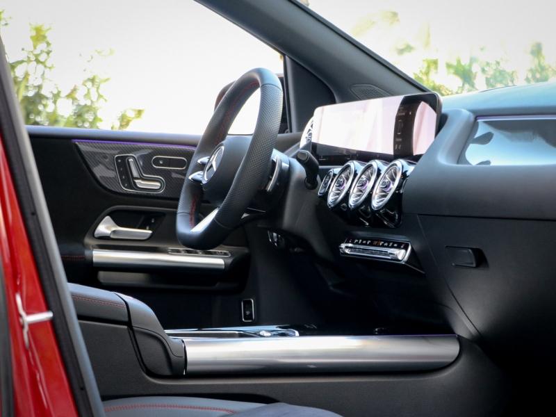 Image MERCEDES-BENZ Classe B 200d 150ch AMG Line 8G-DCT