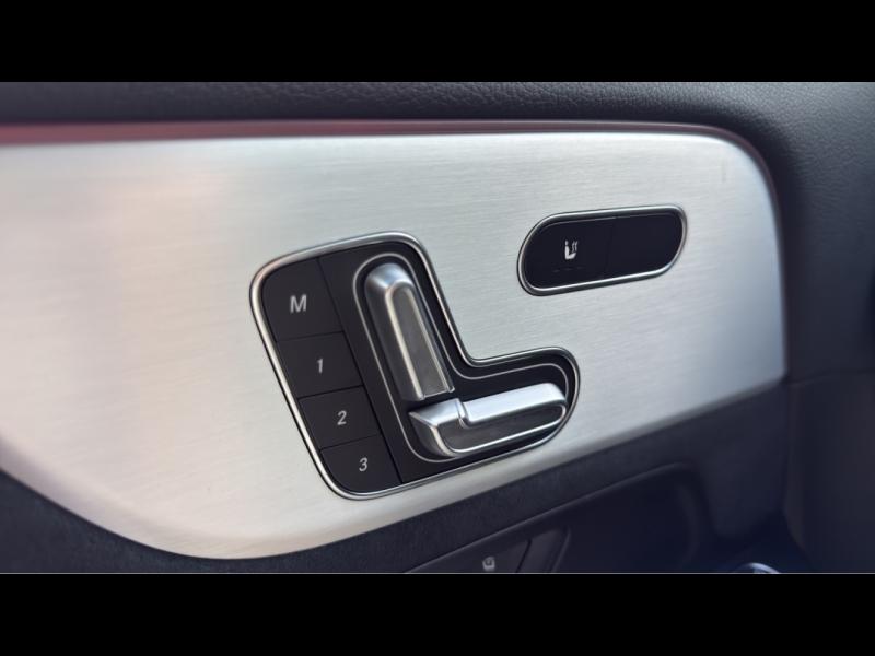 Image MERCEDES-BENZ GLA 200 d 150ch AMG Line 8G-DCT