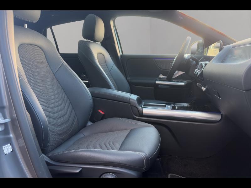 Image MERCEDES-BENZ GLA 200 d 150ch Progressive Line 8G-DCT