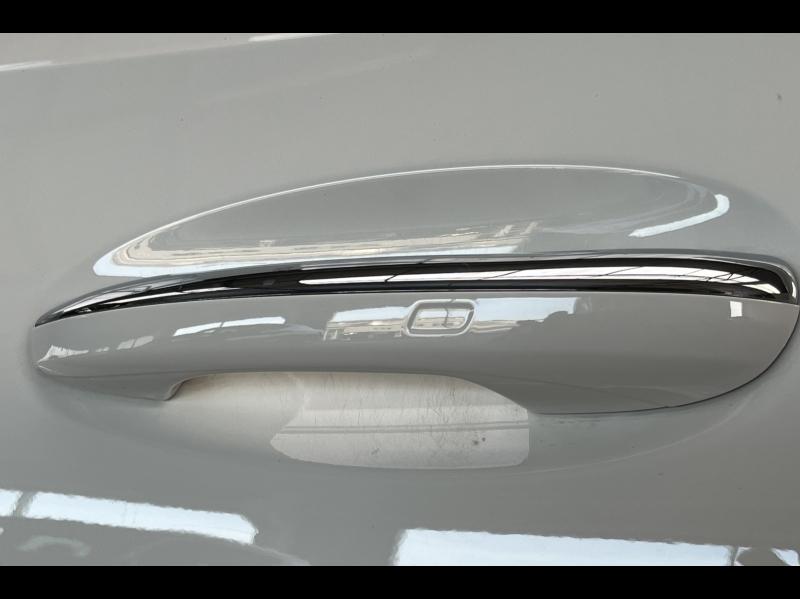 Image MERCEDES-BENZ Classe C 220 d 200ch AMG Line