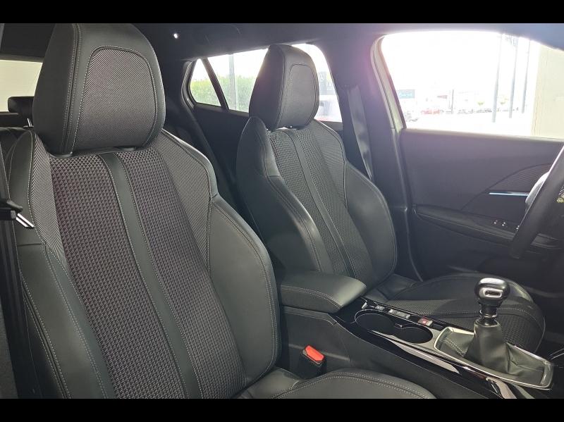 Image PEUGEOT 2008 1.2 PureTech 130ch S&S GT