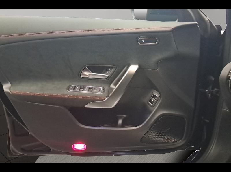 Image MERCEDES-BENZ CLA Shooting Brake 250 e HYBRID EQ AMG LINE