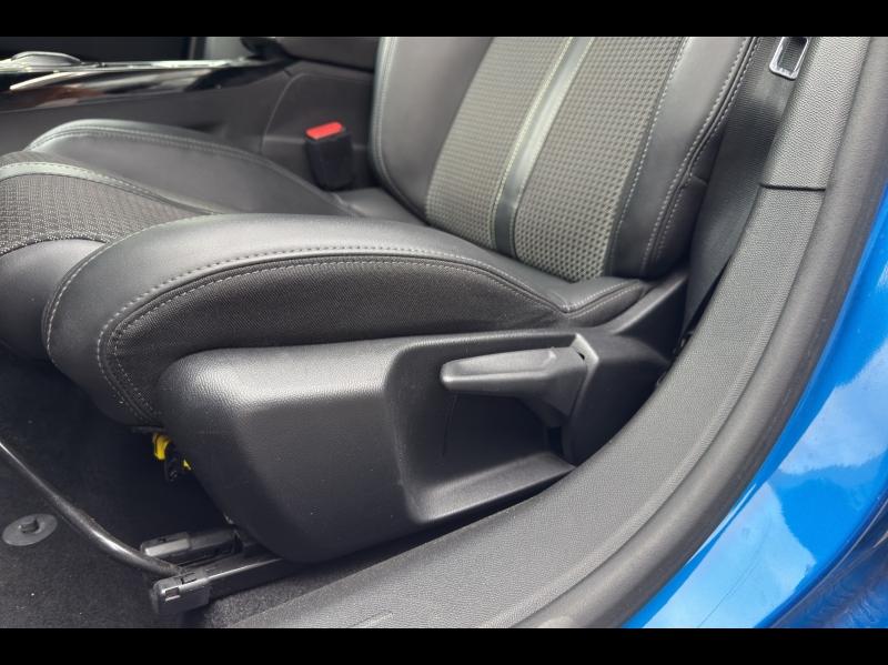 Image PEUGEOT 208 1.2 PureTech 100ch S&S GT EAT8