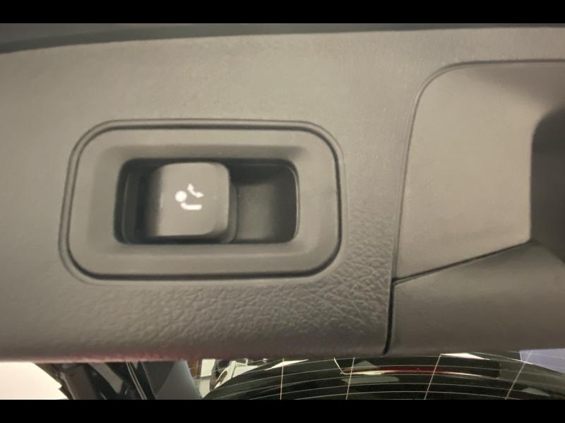 Image MERCEDES-BENZ GLA 200 d 150ch Edition 140 8G-DCT