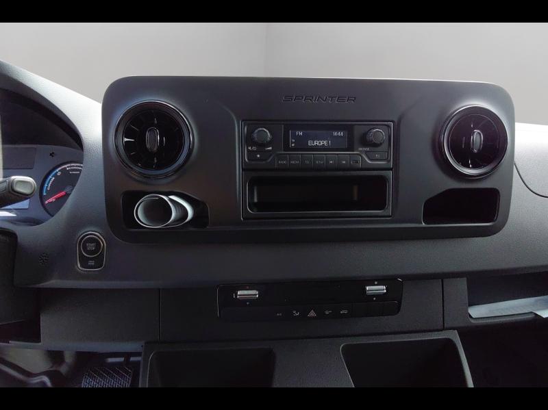 Image MERCEDES-BENZ Sprinter Fg 312 eSprinter 39 3T5 3 batteries