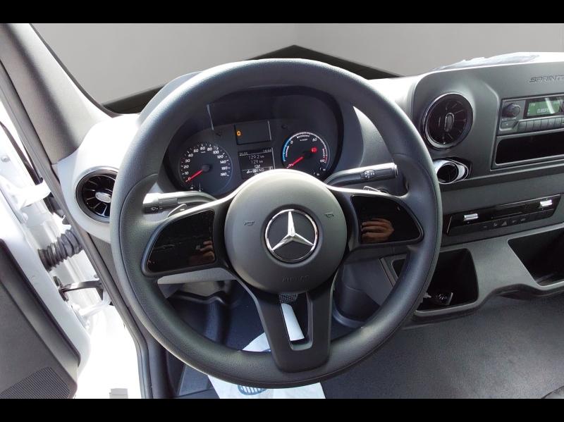 Image MERCEDES-BENZ Sprinter Fg 312 eSprinter 39 3T5 3 batteries