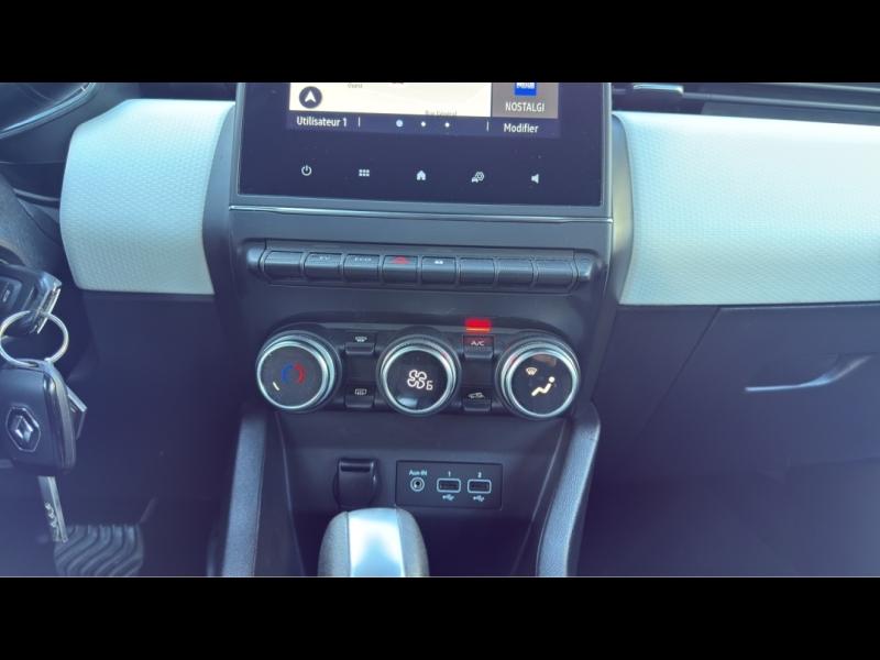 Image RENAULT Clio 1.6 E-Tech 140ch Limited -21