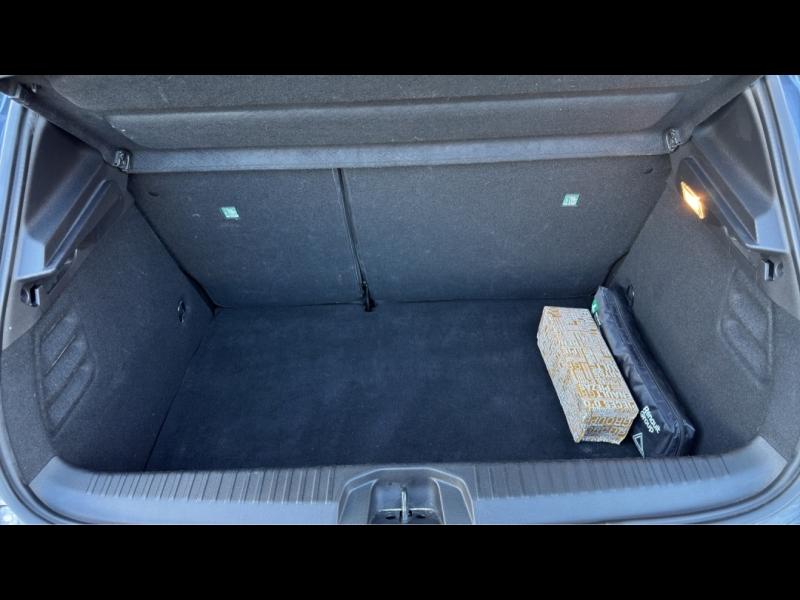 Image RENAULT Clio 1.6 E-Tech 140ch Limited -21