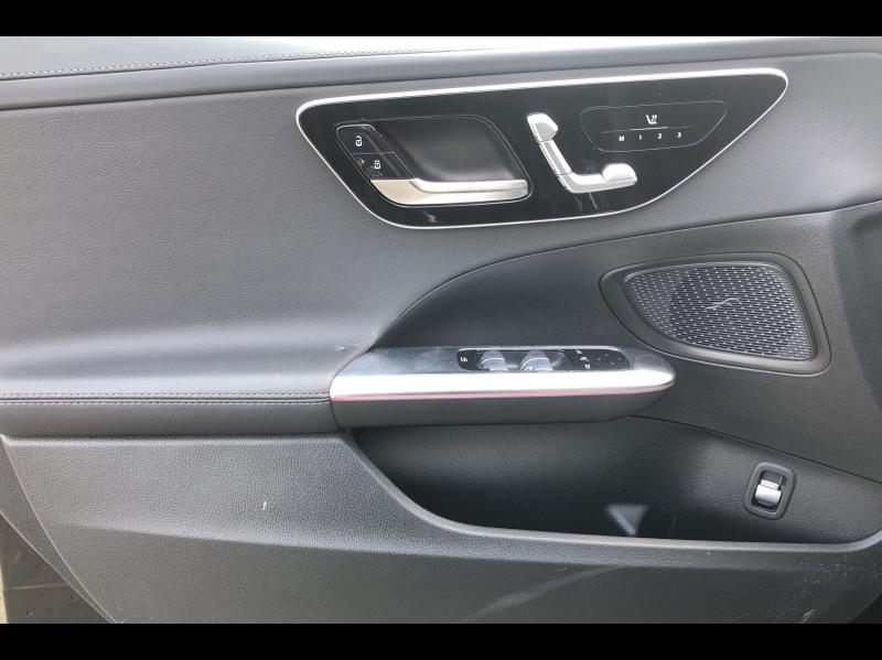 Image MERCEDES-BENZ Classe C 220 d 197ch AMG Line