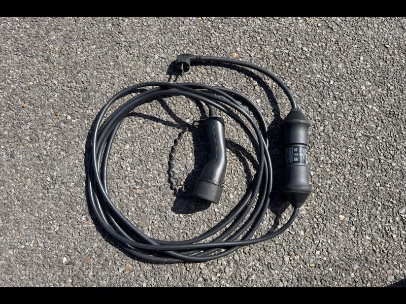 Image VOLVO S90 T8 Twin Engine 303 + 87ch Momentum Geartronic