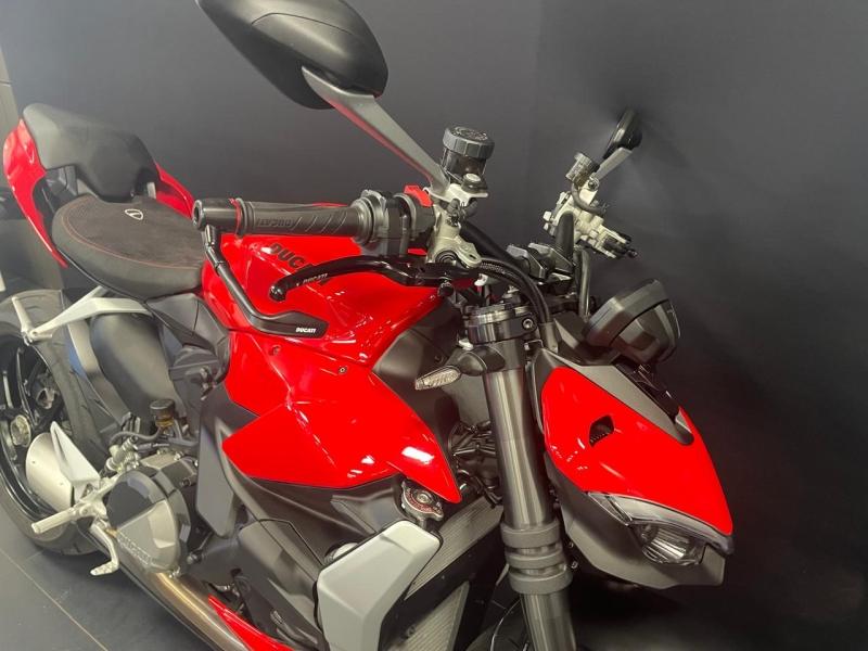Image DUCATI Streetfighter V2 DUCATI RED 2023 EUR