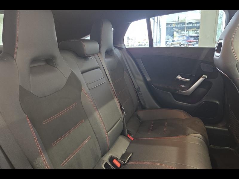 Image MERCEDES-BENZ CLA Shooting Brake 200 d 150ch AMG Line 8G-DCT 8cv