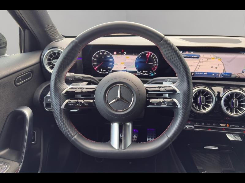 Image MERCEDES-BENZ Classe A 250 e Hybrid EQ 163+109ch AMG Line 8G-DCT