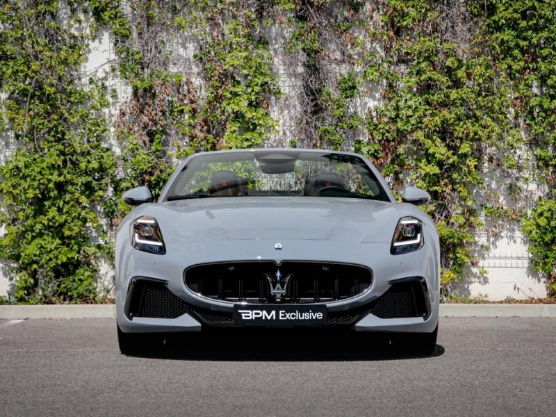 Photo MASERATI GranCabrio 3.0 V6 550ch Trofeo
