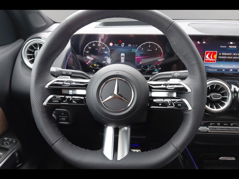 Image MERCEDES-BENZ GLB 200 d 150ch AMG Line 8G-DCT
