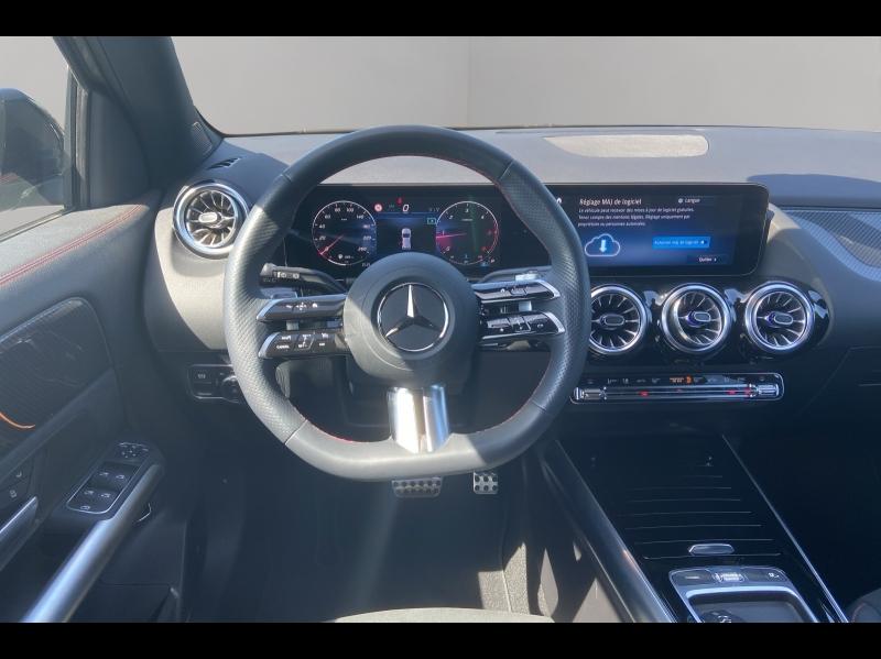 Image MERCEDES-BENZ GLA 200 d 150ch AMG Line 8G-DCT