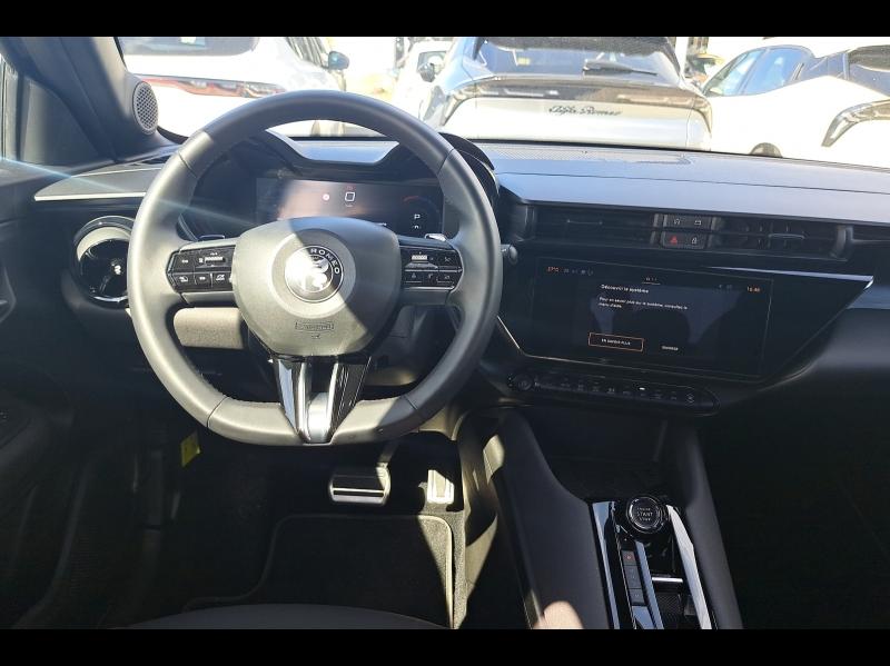 Image ALFA ROMEO Junior 1.2 Ibrida 136ch Intensa DCT6
