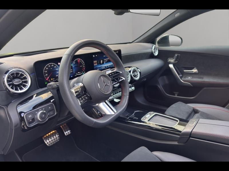 Image MERCEDES-BENZ Classe A 250 e 163+109ch AMG Line 8G-DCT