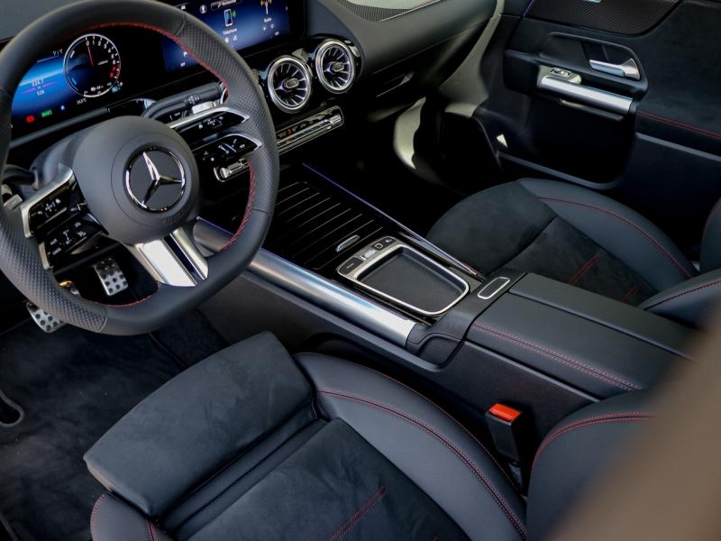 Image MERCEDES-BENZ Classe B 250 e Hybrid EQ 163+109ch AMG Line 8G-DCT