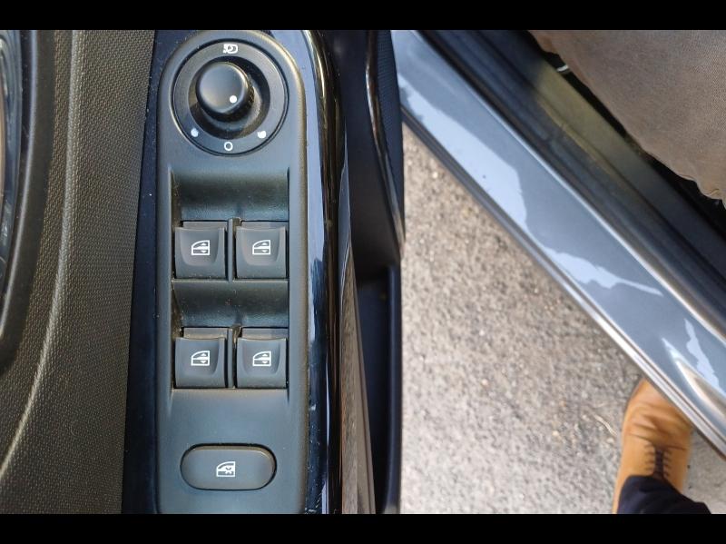 Image RENAULT Captur 1.5 dCi 90ch Intens EDC eco²