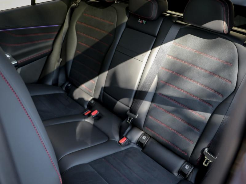 Image MERCEDES-BENZ GLC 400 EQ 489ch AMG Line 4Matic