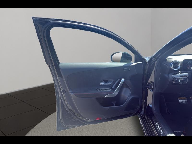 Image MERCEDES-BENZ Classe A 180 d 116ch AMG Line 8G-DCT