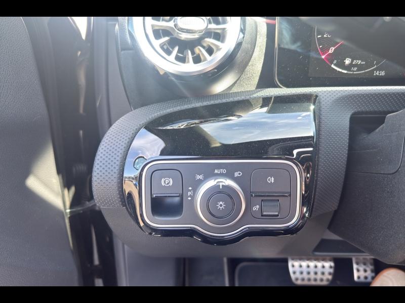 Image MERCEDES-BENZ Classe A 180 d 116ch AMG Line 8G-DCT