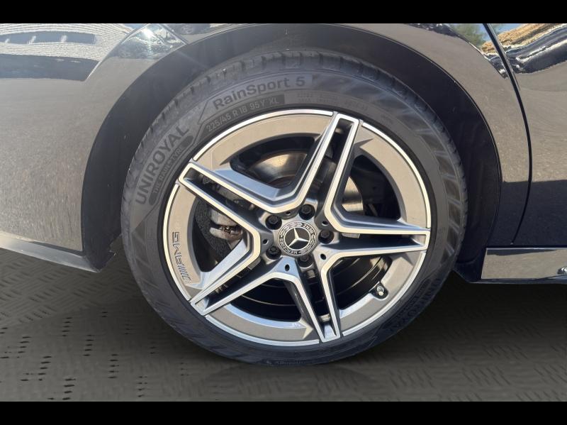 Image MERCEDES-BENZ CLA Shooting Brake 200 163ch AMG Line 7G-DCT