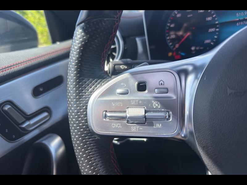 Image MERCEDES-BENZ CLA Shooting Brake 200 163ch AMG Line 7G-DCT