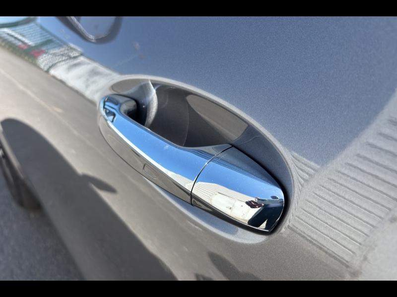 Image MERCEDES-BENZ GLA 250 e Hybrid EQ 218ch AMG Line 8G-DCT