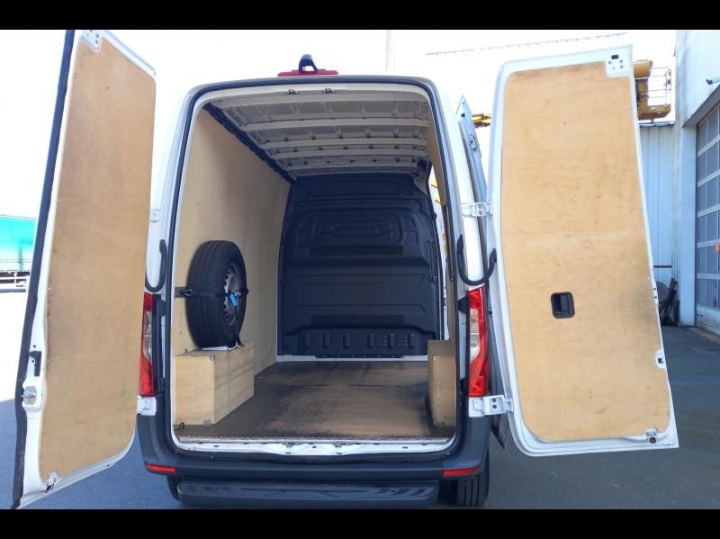 Image MERCEDES-BENZ Sprinter Fg 312 eSprinter 39 3T5 3 batteries