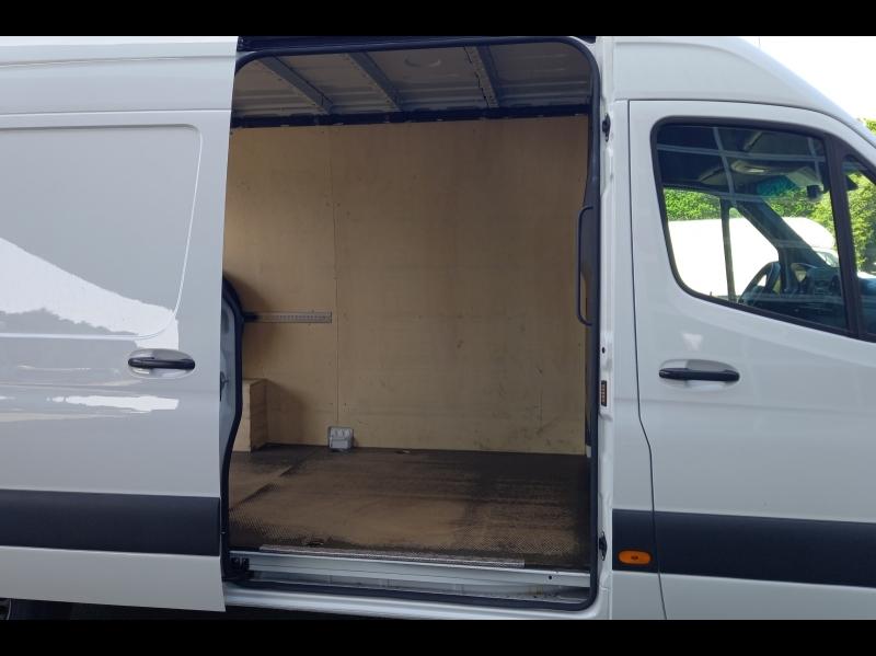 Image MERCEDES-BENZ Sprinter Fg 312 eSprinter 39 3T5 3 batteries
