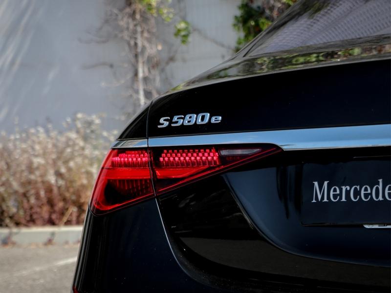 Image MERCEDES-BENZ Classe S 580 e 510ch AMG Line Limousine 4Matic 9G-Tronic