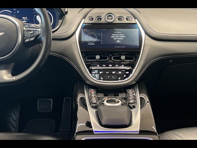 Image ASTON MARTIN DBX 4.0 V8 biturbo 550ch BVA9