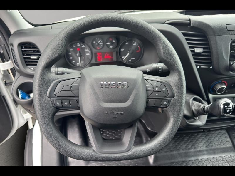 Image IVECO Daily CCb 35C16H3.0 empattement 4100