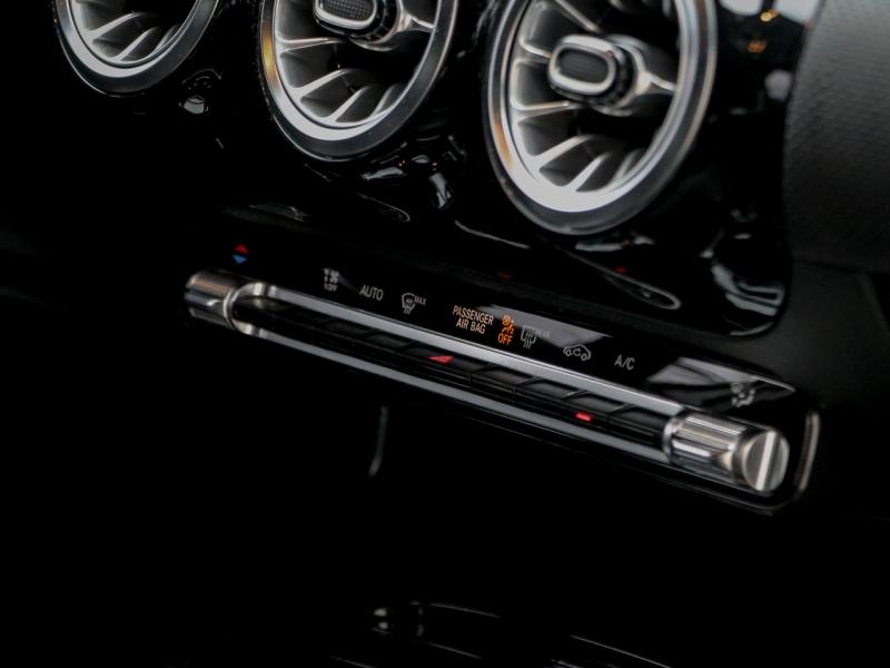 Image MERCEDES-BENZ Classe A 200 d 150ch AMG Line 8G-DCT