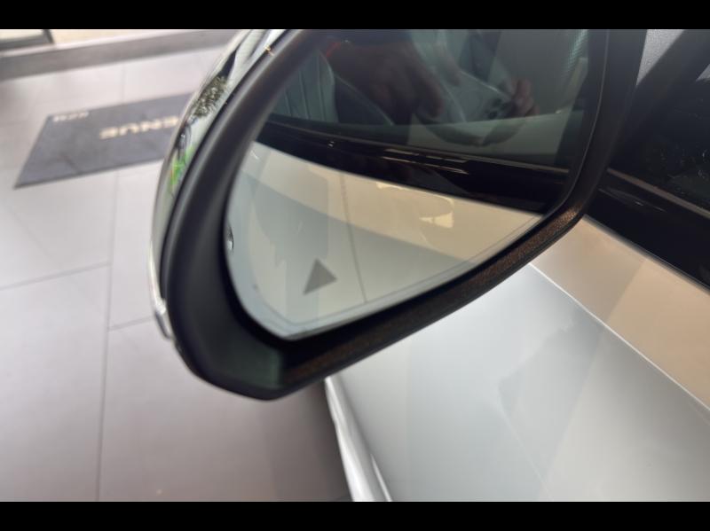 Image MERCEDES-BENZ Classe C 300 e 204+129ch AMG Line