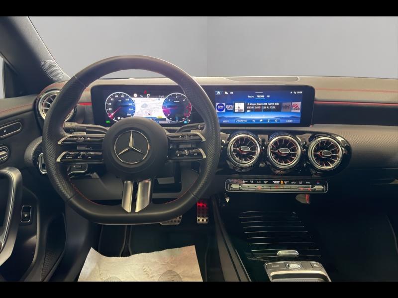 Image MERCEDES-BENZ CLA 200 d 150ch AMG Line 8G-DCT