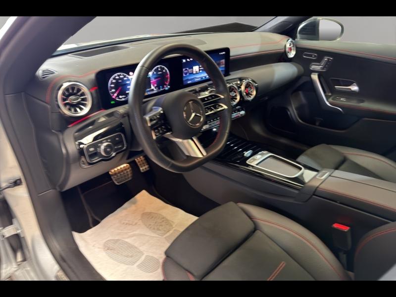 Image MERCEDES-BENZ CLA 200 d 150ch AMG Line 8G-DCT