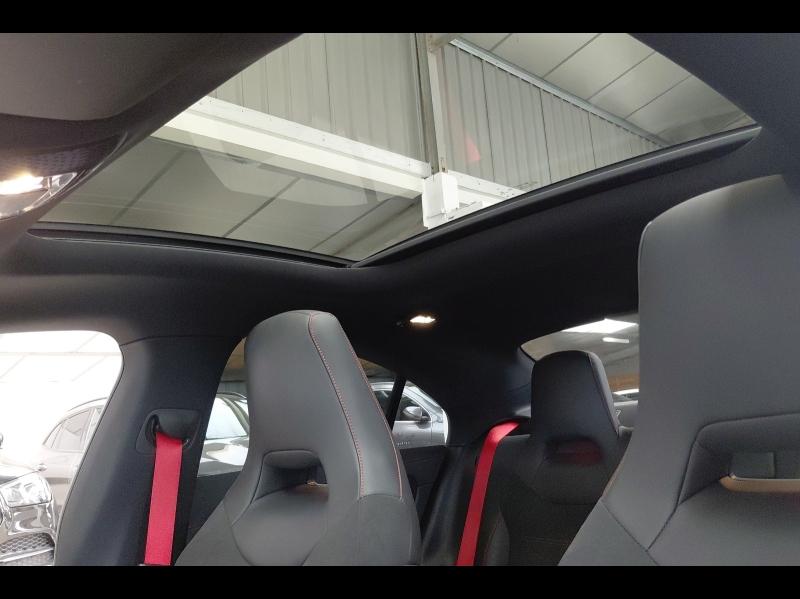 Image MERCEDES-BENZ CLA 35 AMG 306ch 4Matic 7G-DCT Speedshift AMG