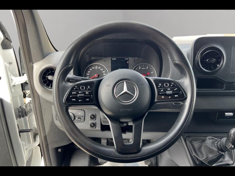 Image MERCEDES-BENZ Sprinter Fg 317 CDI 37 3T5 Pro Propulsion Léger