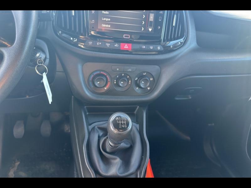 Image FIAT Doblo Cargo 1.6 Multijet 105ch 705kg Pro Lounge