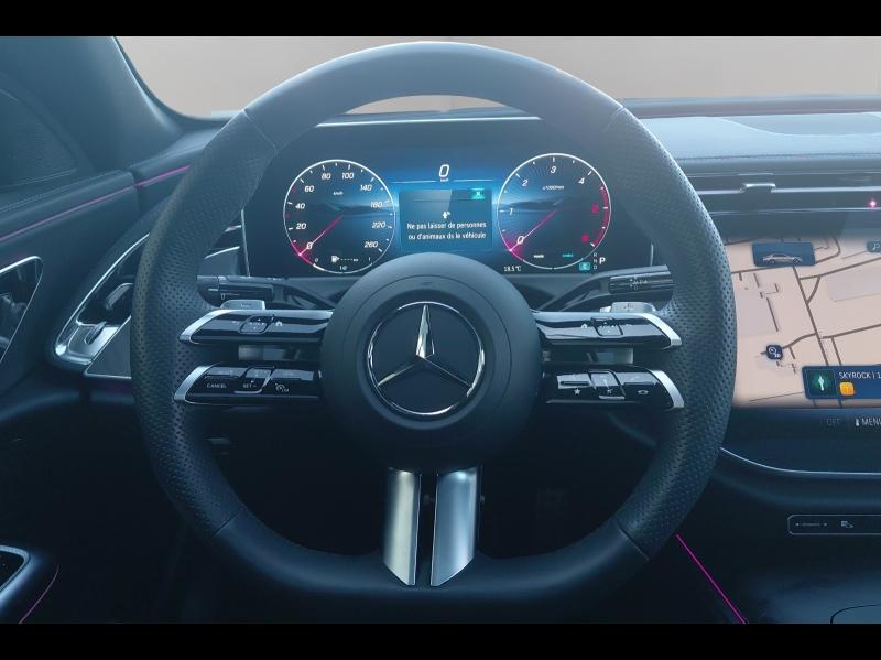 Image MERCEDES-BENZ Classe E 220 d 197+23ch AMG Line 9G-Tronic