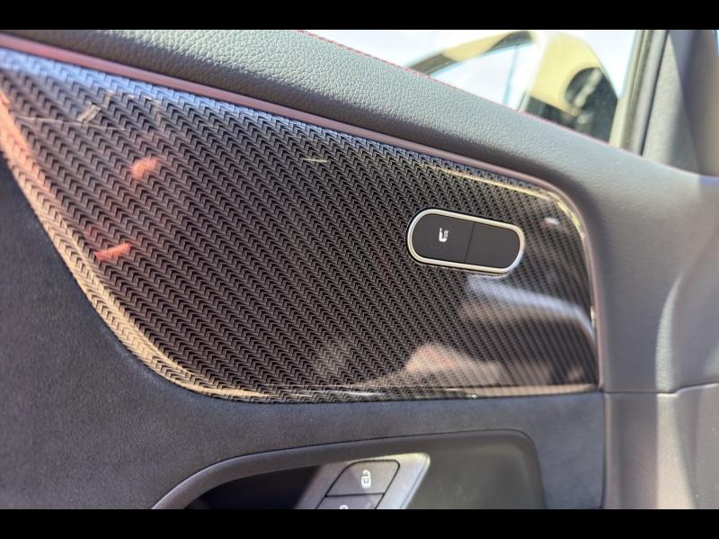 Image MERCEDES-BENZ GLA 250 e Hybrid EQ 218ch AMG Line 8G-DCT