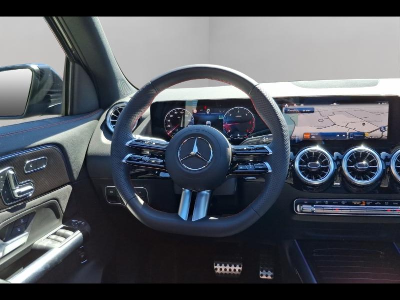 Image MERCEDES-BENZ GLA 200 d 150ch AMG Line 8G-DCT