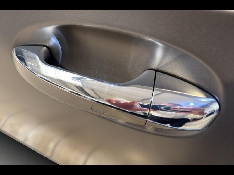 Image MERCEDES-BENZ Classe A 200 d 150ch AMG Line 8G-DCT